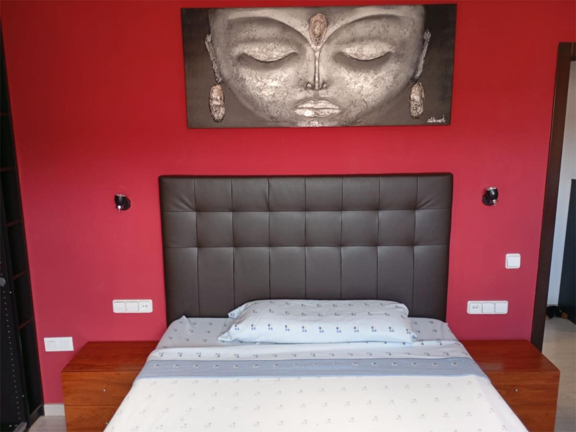 Bedroom of Flat to share in  Barcelona Capital  with Heating, Parquet flooring and Terrace