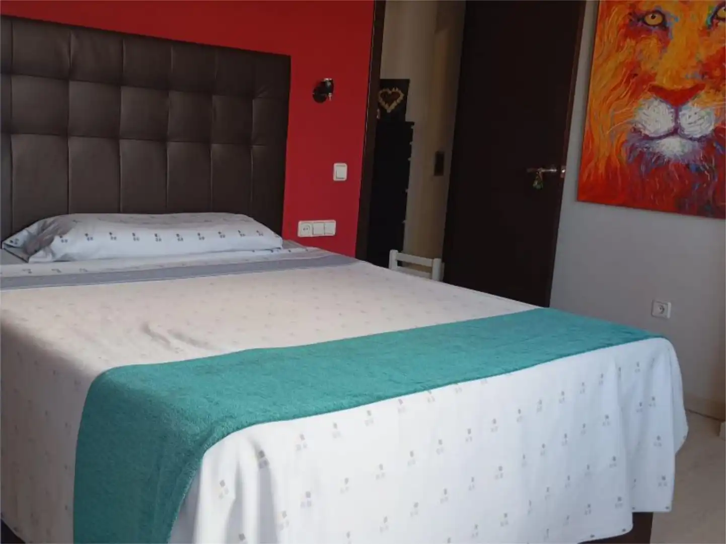 Zimmer in Avinguda Meridiana, 245, Navas Schlafzimmer von Wohnung zur untervermieten in Barcelona mit Heizung, Parkett und Terrasse