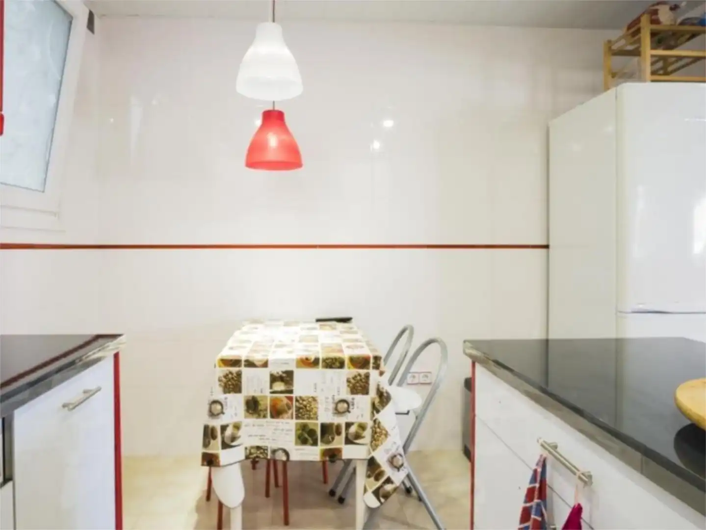 Zimmer in Avinguda Meridiana, 245, Navas Küche von Wohnung zur untervermieten in Barcelona mit Heizung, Parkett und Terrasse