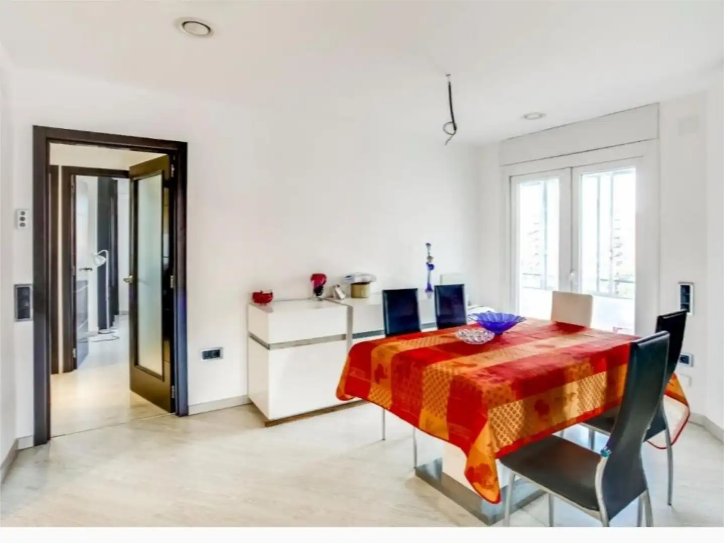 Zimmer in Avinguda Meridiana, 245, Navas Schlafzimmer von Wohnung zur untervermieten in Barcelona mit Heizung, Parkett und Terrasse