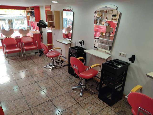 Local comercial en Alquiler en Avenida da Florida, 47 en As Travesas - Balaídos