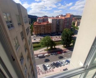 Vista exterior de Pis per a compartir en Burgos Capital