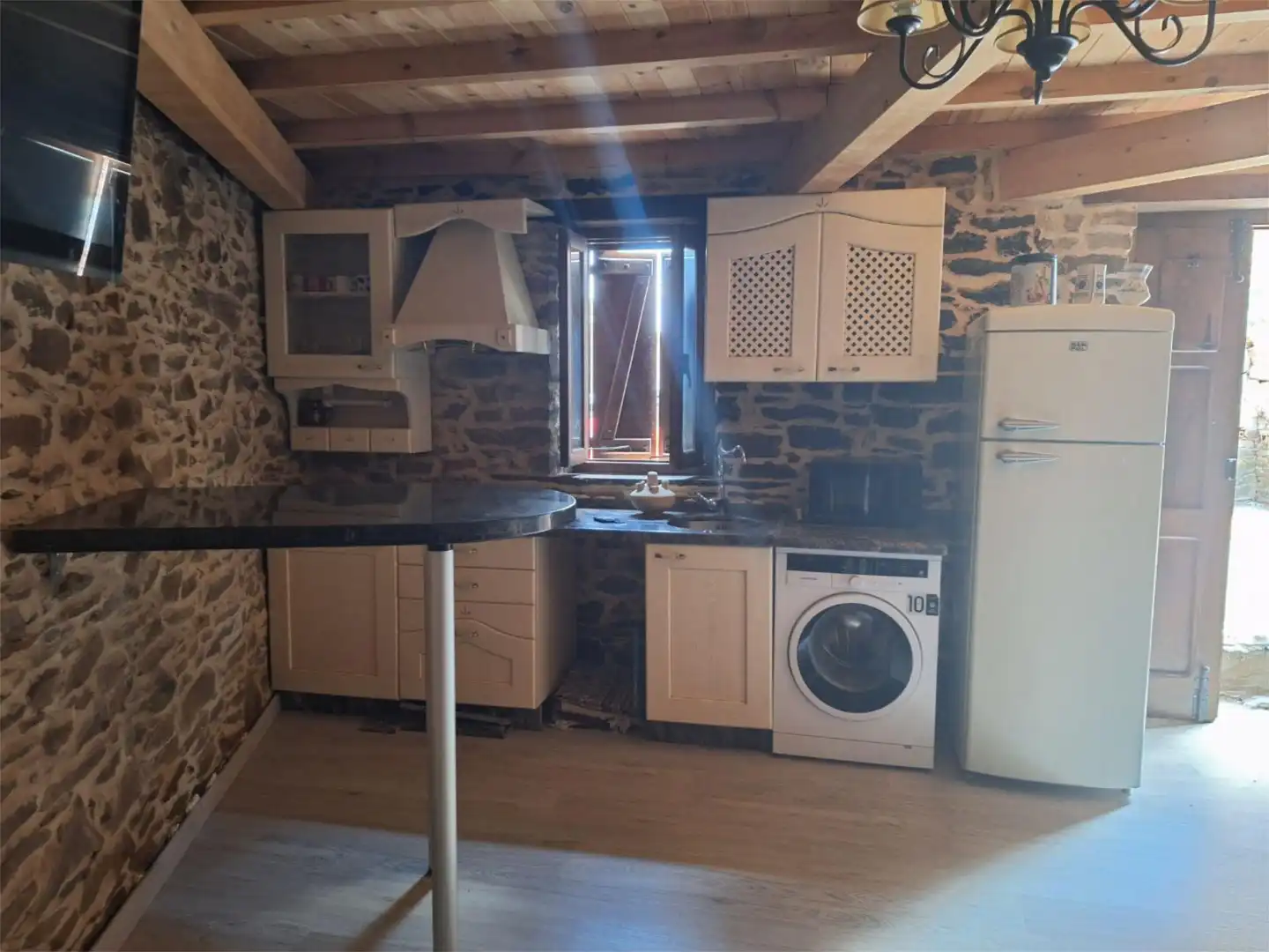 Küche von Wohnung zum Verkauf in Fabero mit Privatgarten