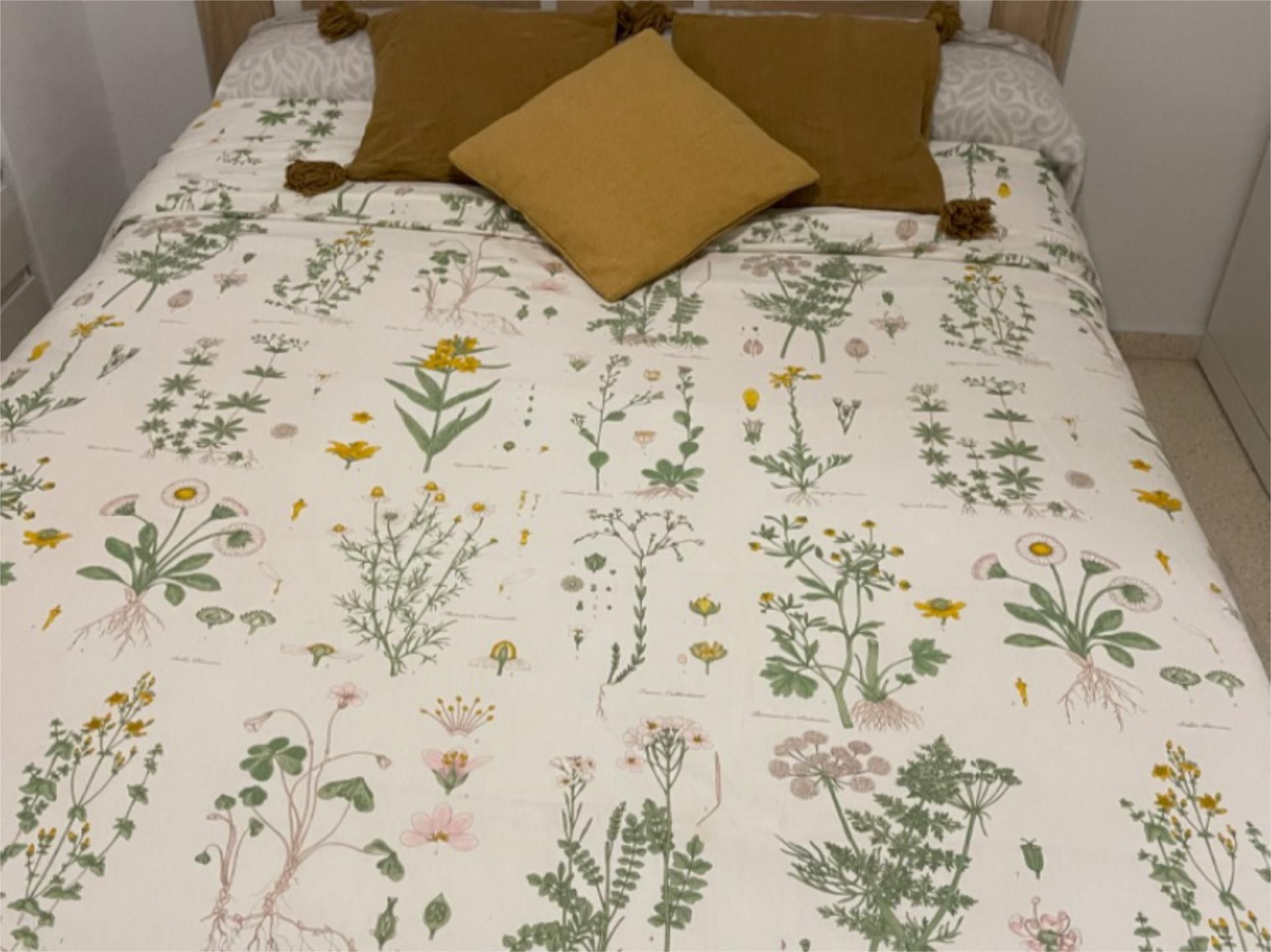 Flat to share in Calle Villa de Oña, 11, Almanjáyar