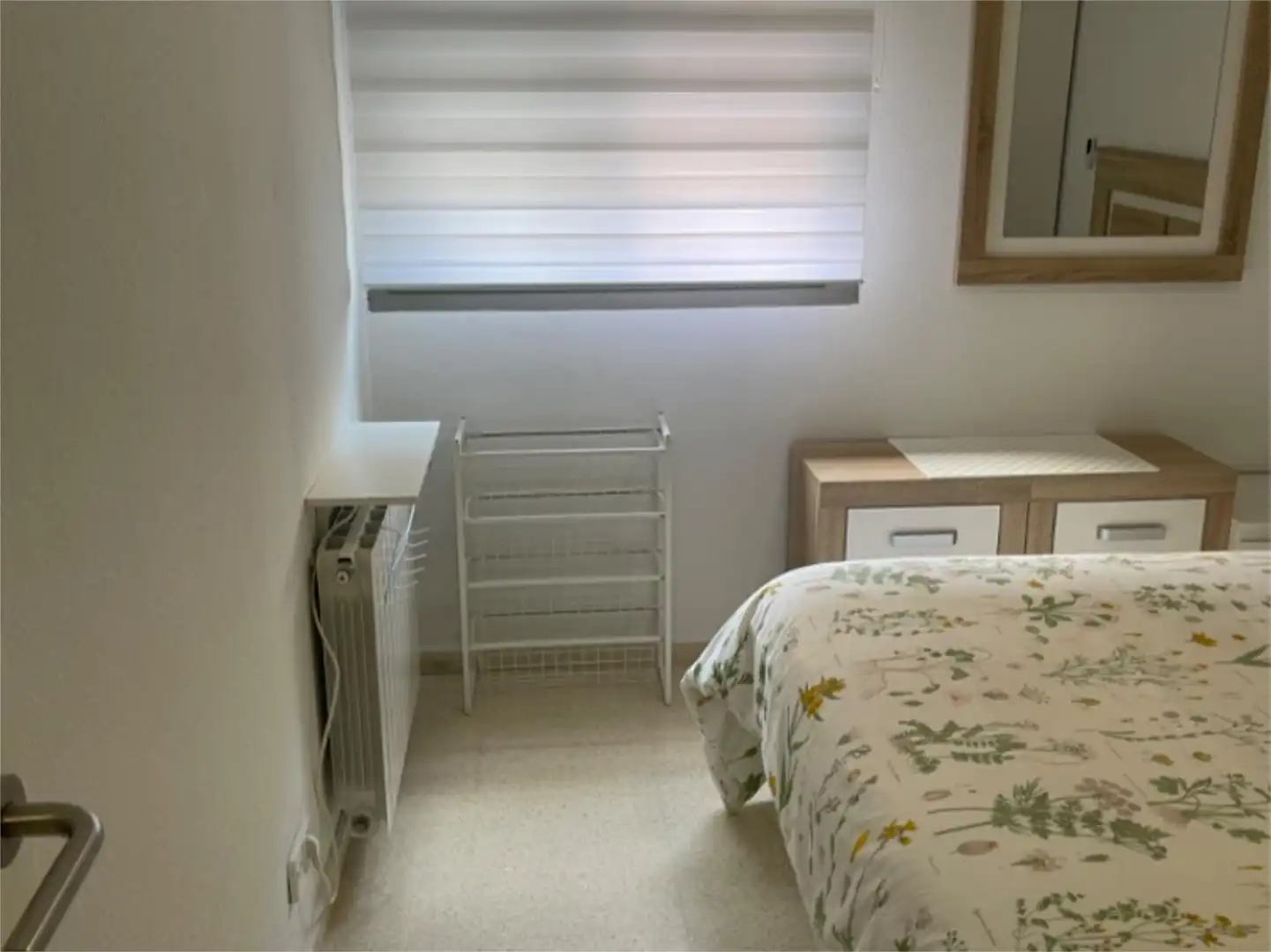 Room in Calle Villa de Oña, 11, Almanjáyar