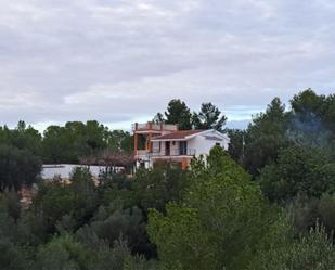 Vista exterior de Casa o xalet en venda en Tortosa amb Terrassa i Piscina