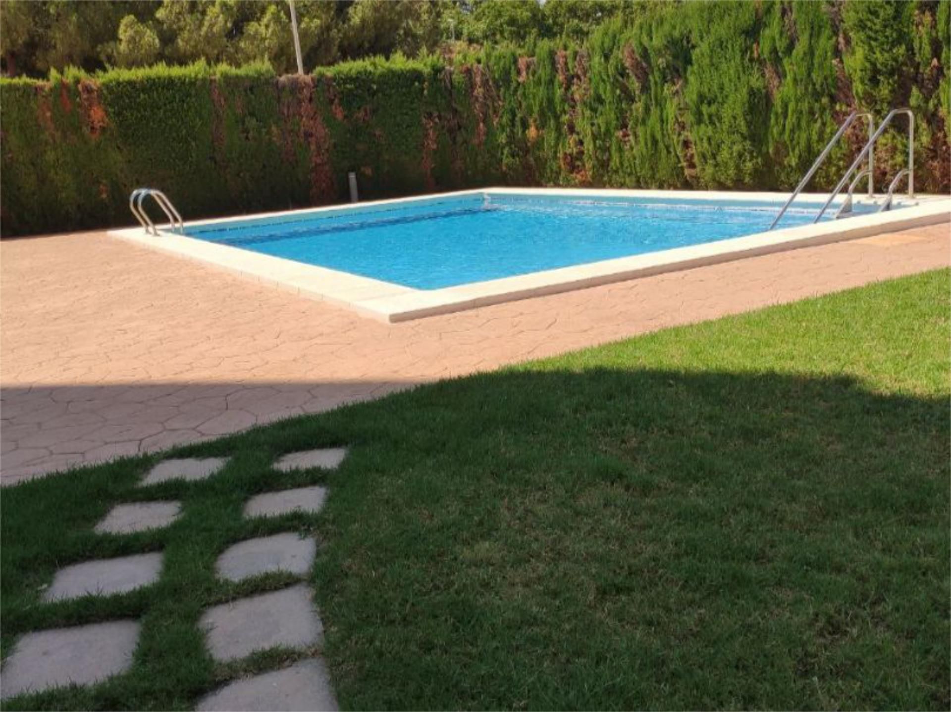 Swimming pool of Flat for sale in Gandia  with Air Conditioner, Private garden and Parquet flooring