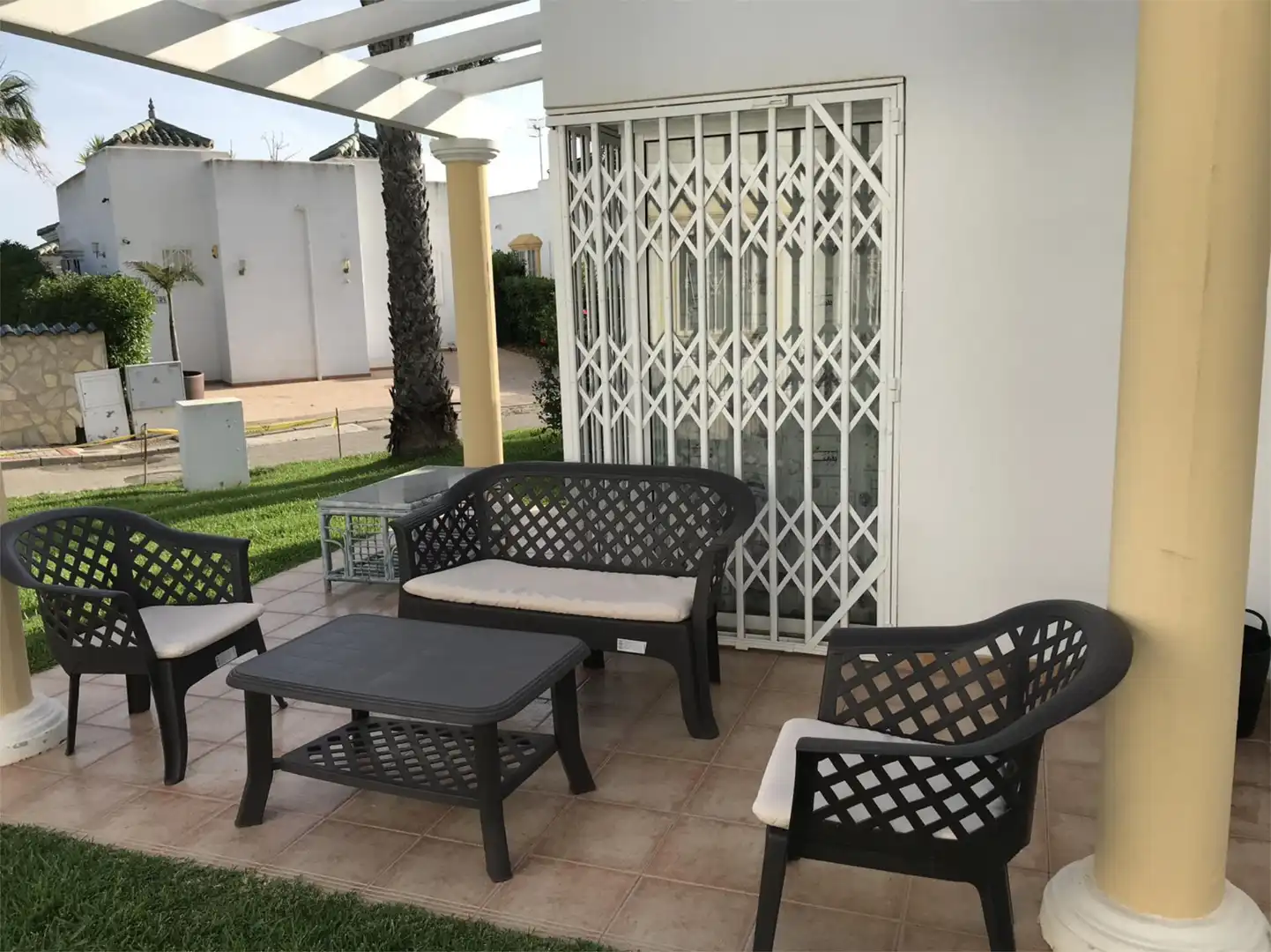 Piso en venta en Avenida del Mediterráneo, 173, San Juan de los Terreros Terraza de Piso en venta en Pulpí con Aire acondicionado