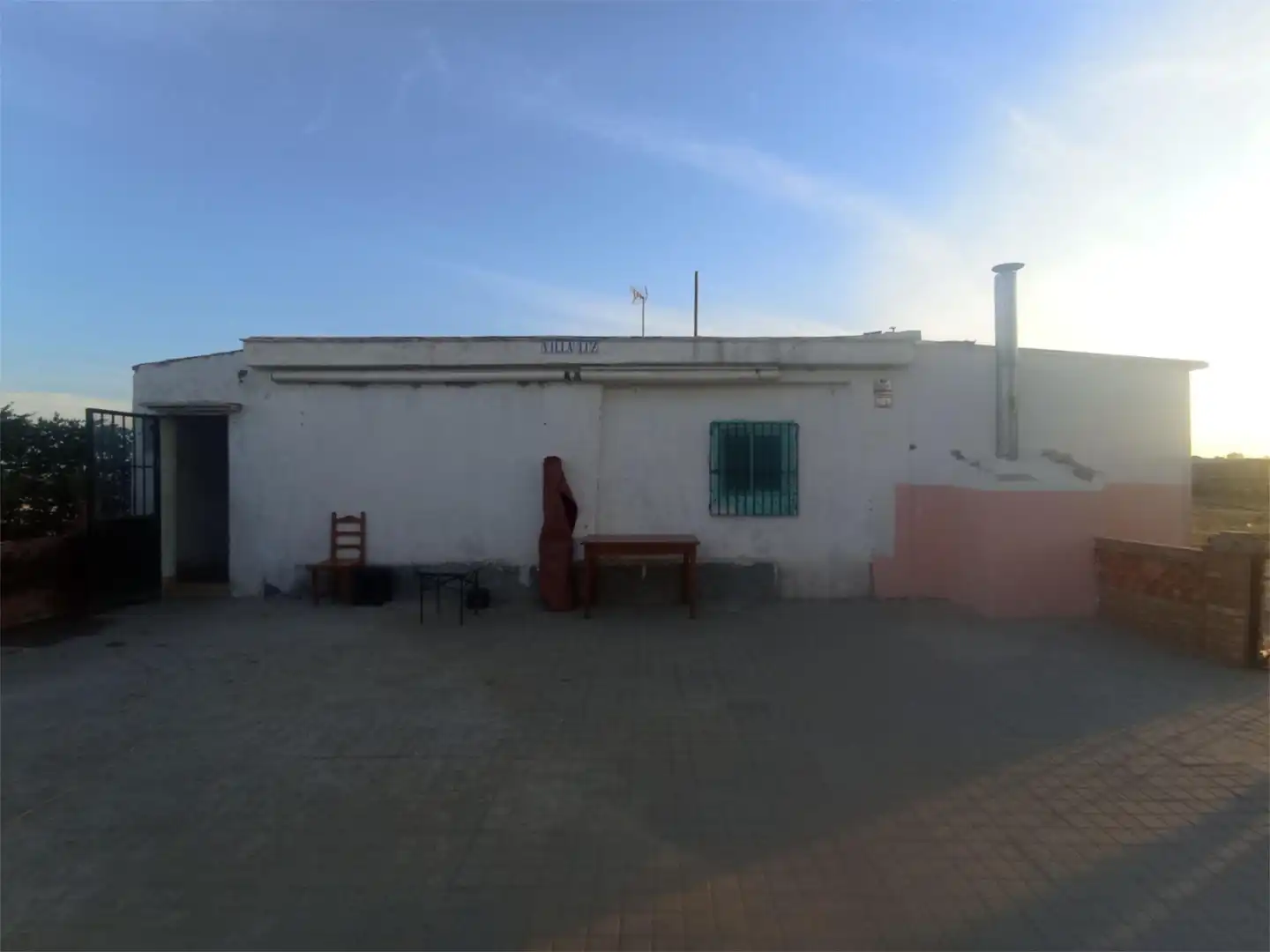 Außenansicht von Country house zum Verkauf in Rociana del Condado