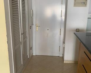 Flat to rent in Calle Rafaela Aparicio, 2, Playa Bajadilla - Puertos