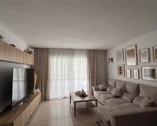 Living room of Flat for sale in Marbella  with Air Conditioner, Terrace and Balcony