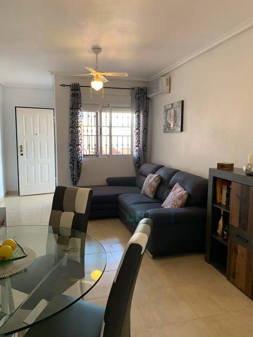 Flat for sale in Calle Lagunas de Ruidera, 840, La Florida Living room of Flat for sale in Orihuela with Air Conditioner, Terrace and Swimming Pool