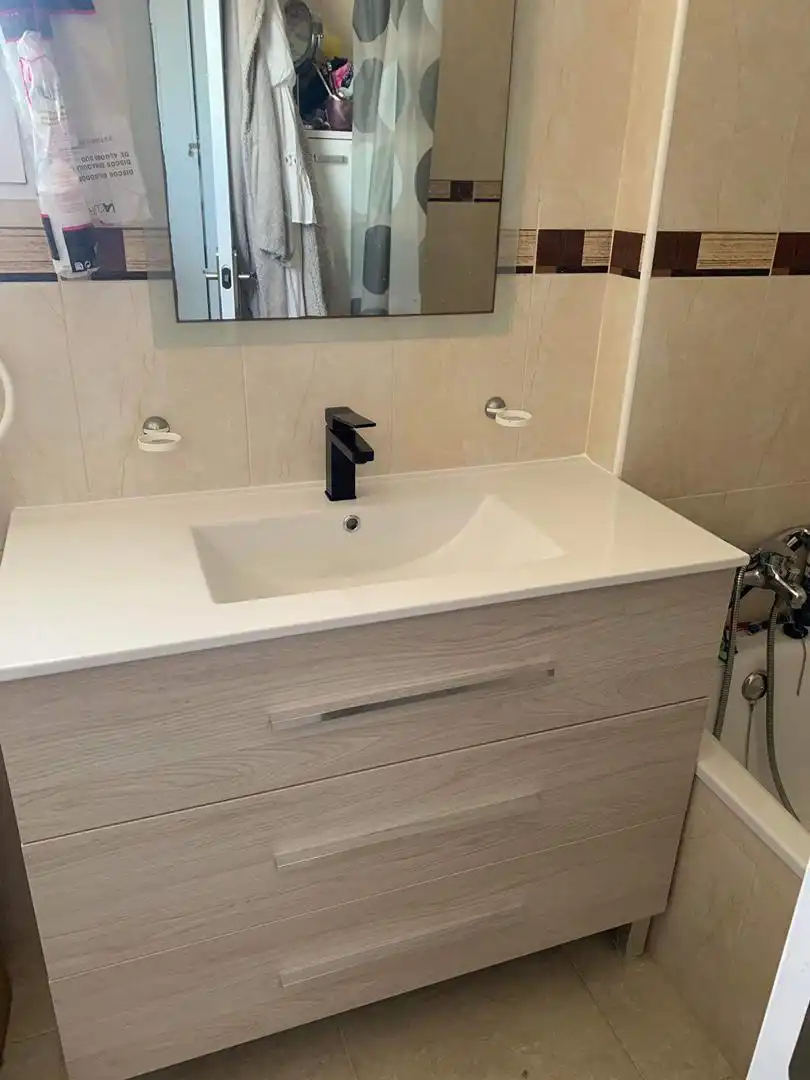 Flat for sale in Calle Lagunas de Ruidera, 840, La Florida Bathroom of Flat for sale in Orihuela with Air Conditioner, Terrace and Swimming Pool