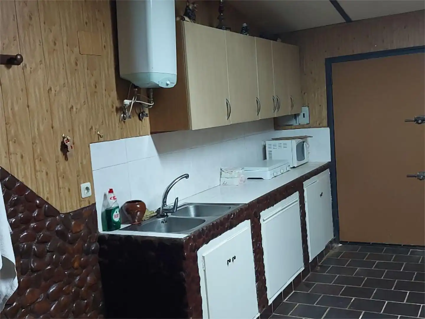 Casa adosada en venta en Camino las Bodegas, 51, Fresno de la Vega Cocina de Casa adosada en venta en Fresno de la Vega