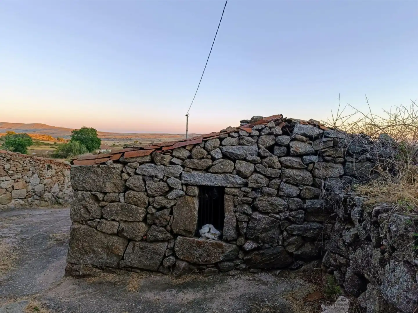 Vista exterior de Terreno en venta en El Mirón