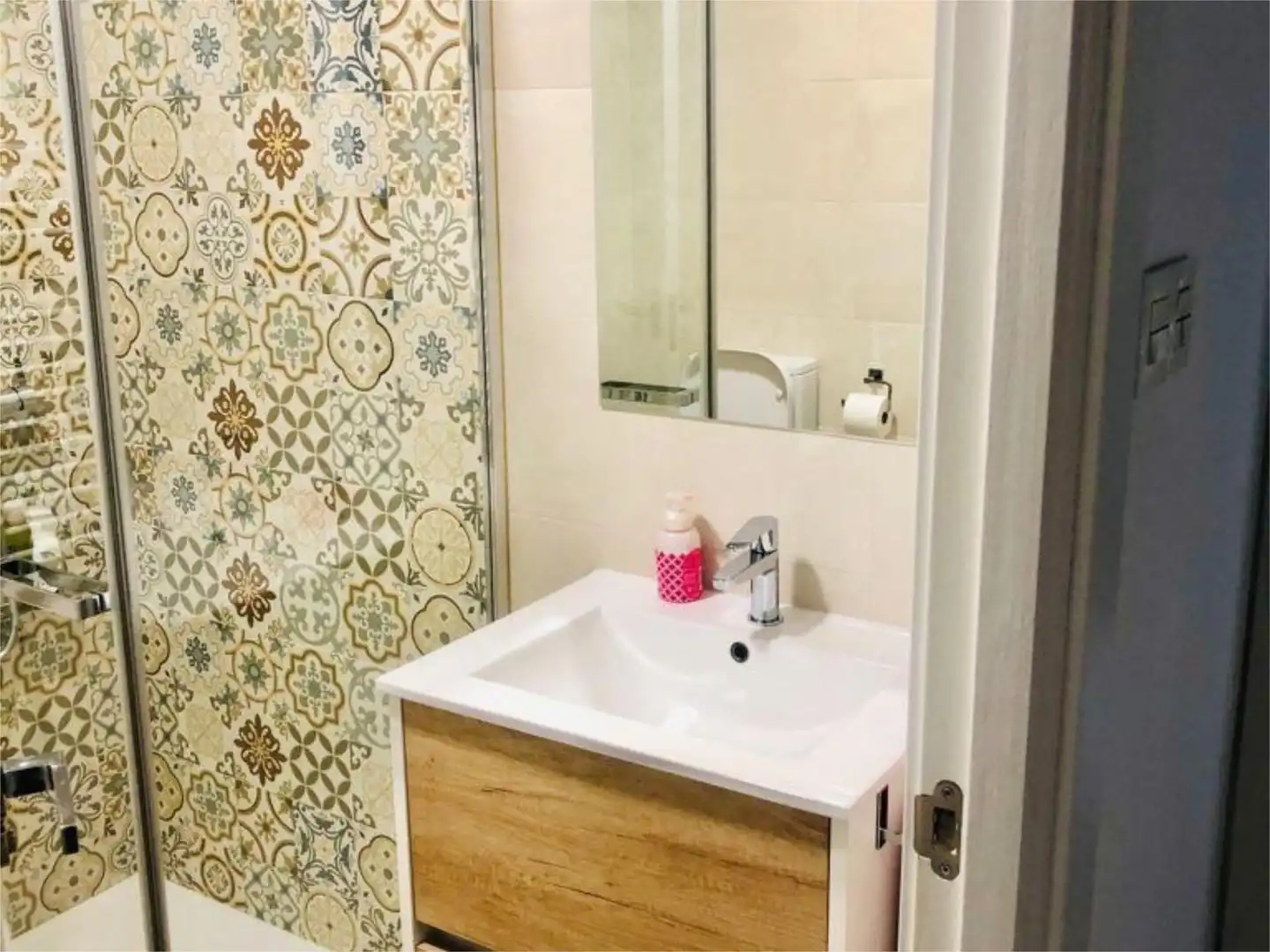 Bathroom of Storage room for rent in Granada