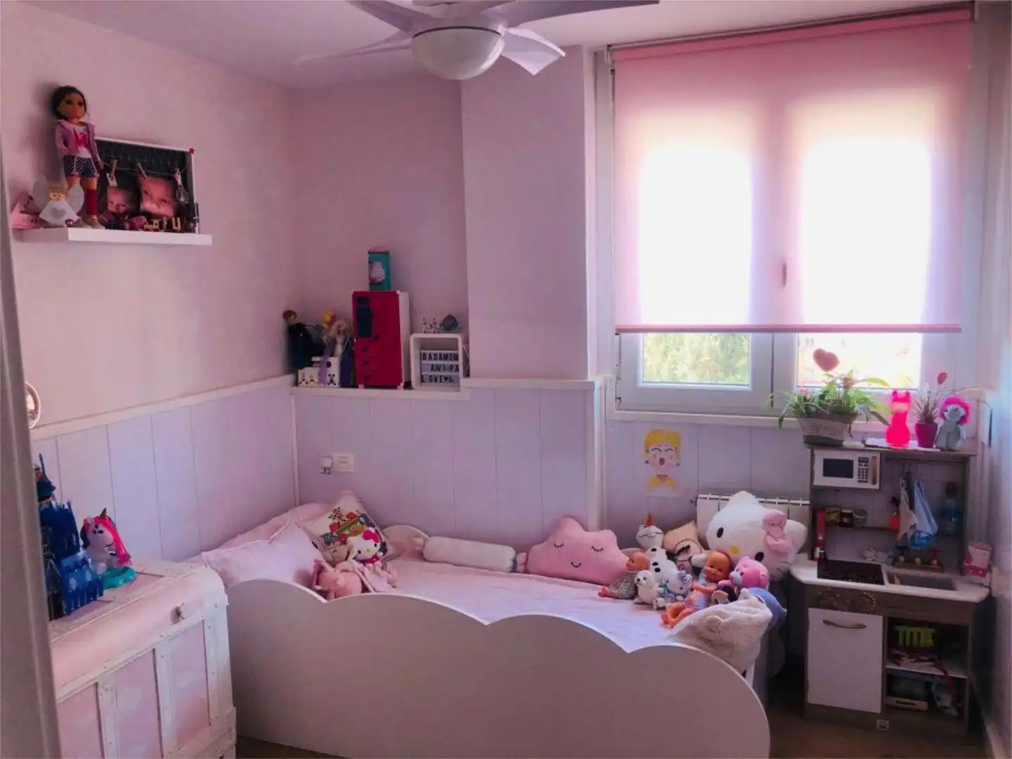 Bedroom of Storage room for rent in Granada