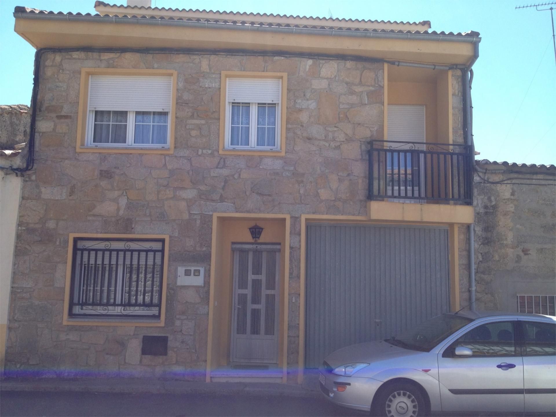 Vista exterior de Pis en venda en Fonfría (Zamora) amb Balcó