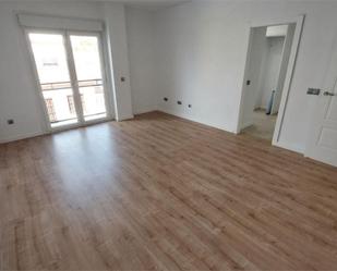 Living room of Flat for sale in  Sevilla Capital  with Air Conditioner and Terrace