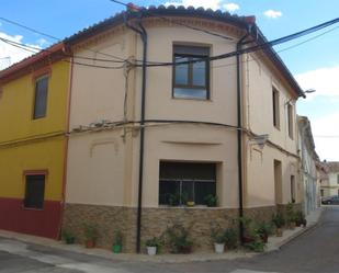 Vista exterior de Casa adosada en venda en Camporrobles