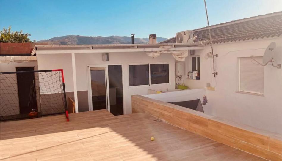 Casa adosada en venda a Calle Libertad, 8, Riogordo, Málaga - imatge 1 Foto 1 de Casa adosada en venda a Calle Libertad, 8, Riogordo, Málaga