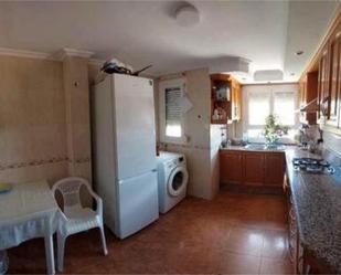 Kitchen of Flat for sale in La Pesquera 