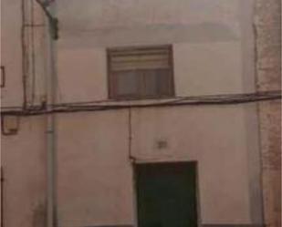 Vista exterior de Casa o xalet en venda en Priego amb Terrassa