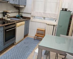 Kitchen of Flat to rent in Vigo   with Heating, Furnished and Oven