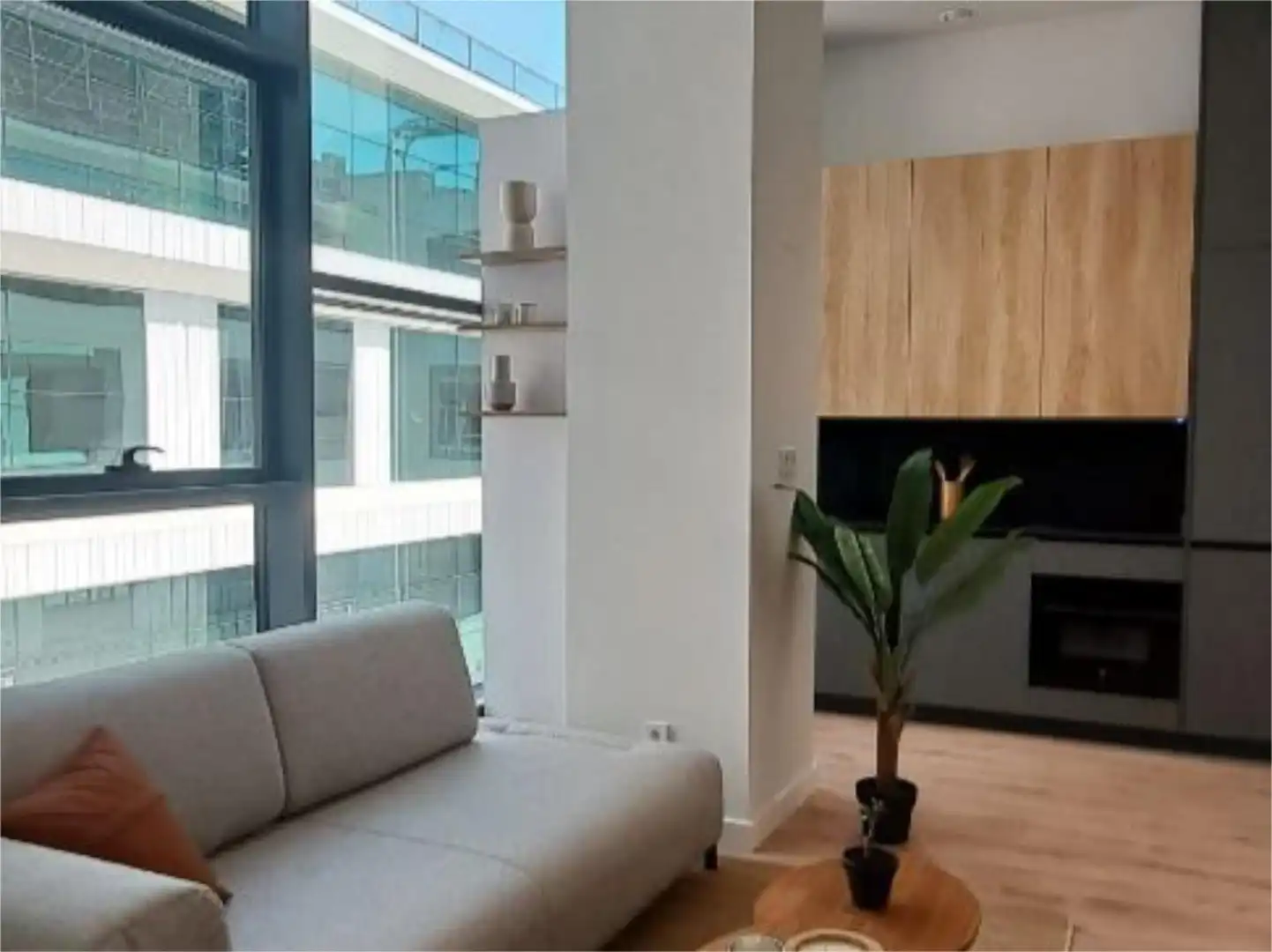 Flat for rent in Avenida del Cerro del Águila, 11, Polígono Industrial Sur Flat for rent in Avenida del Cerro del Águila, 11, Polígono Industrial Sur