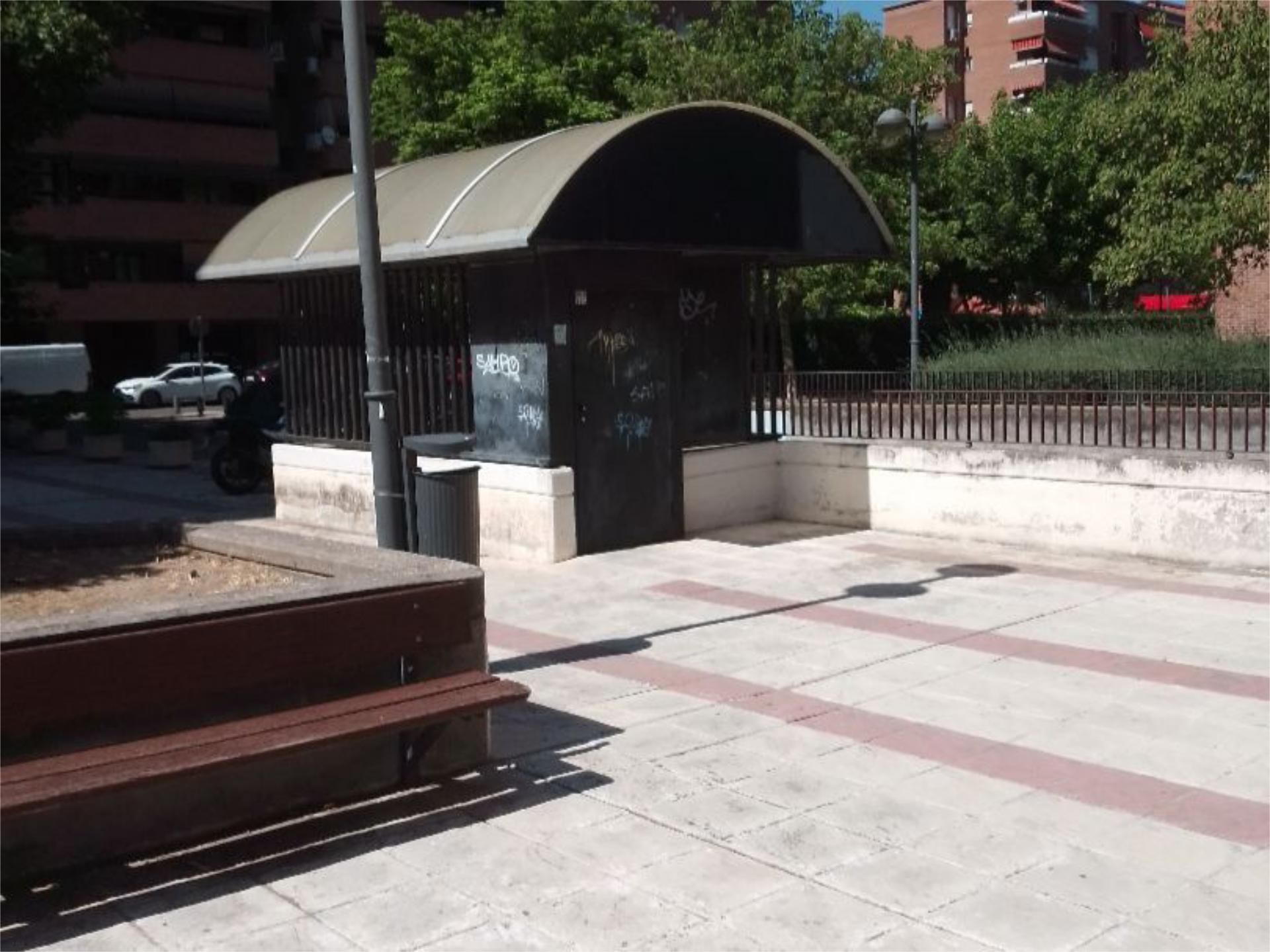 Exterior view of Garage for sale in Leganés