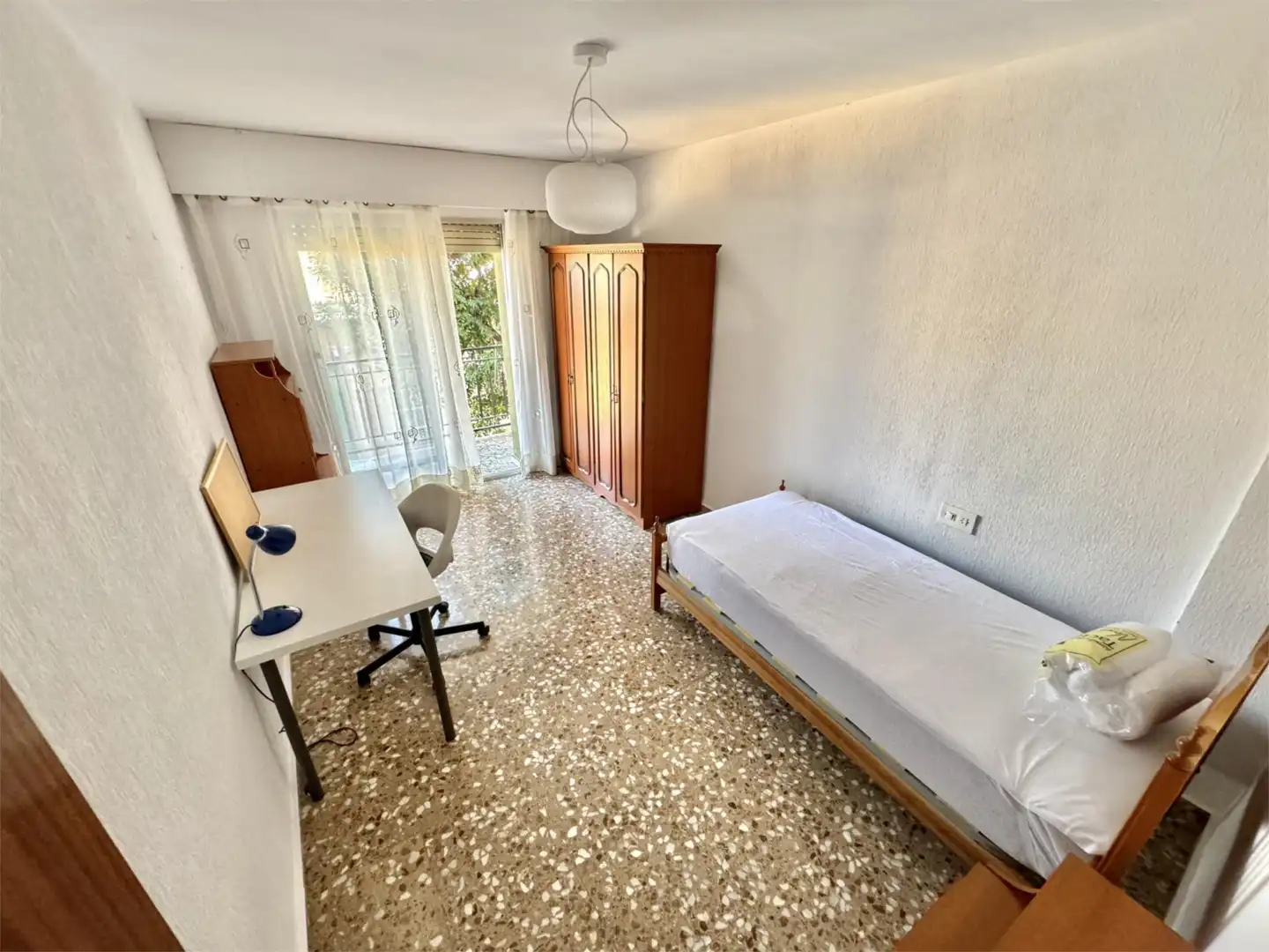 Wohnung zur Miete in Carrer Migjorn, 24, Villamontes - Boqueres Schlafzimmer von Wohnung zur Miete in San Vicente del Raspeig / Sant Vicent del Raspeig mit Klimaanlage und Balkon