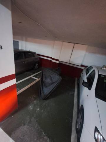 Garaje en Alquiler en Carrer d'Emilio Lluch, 12 en Vara de Quart