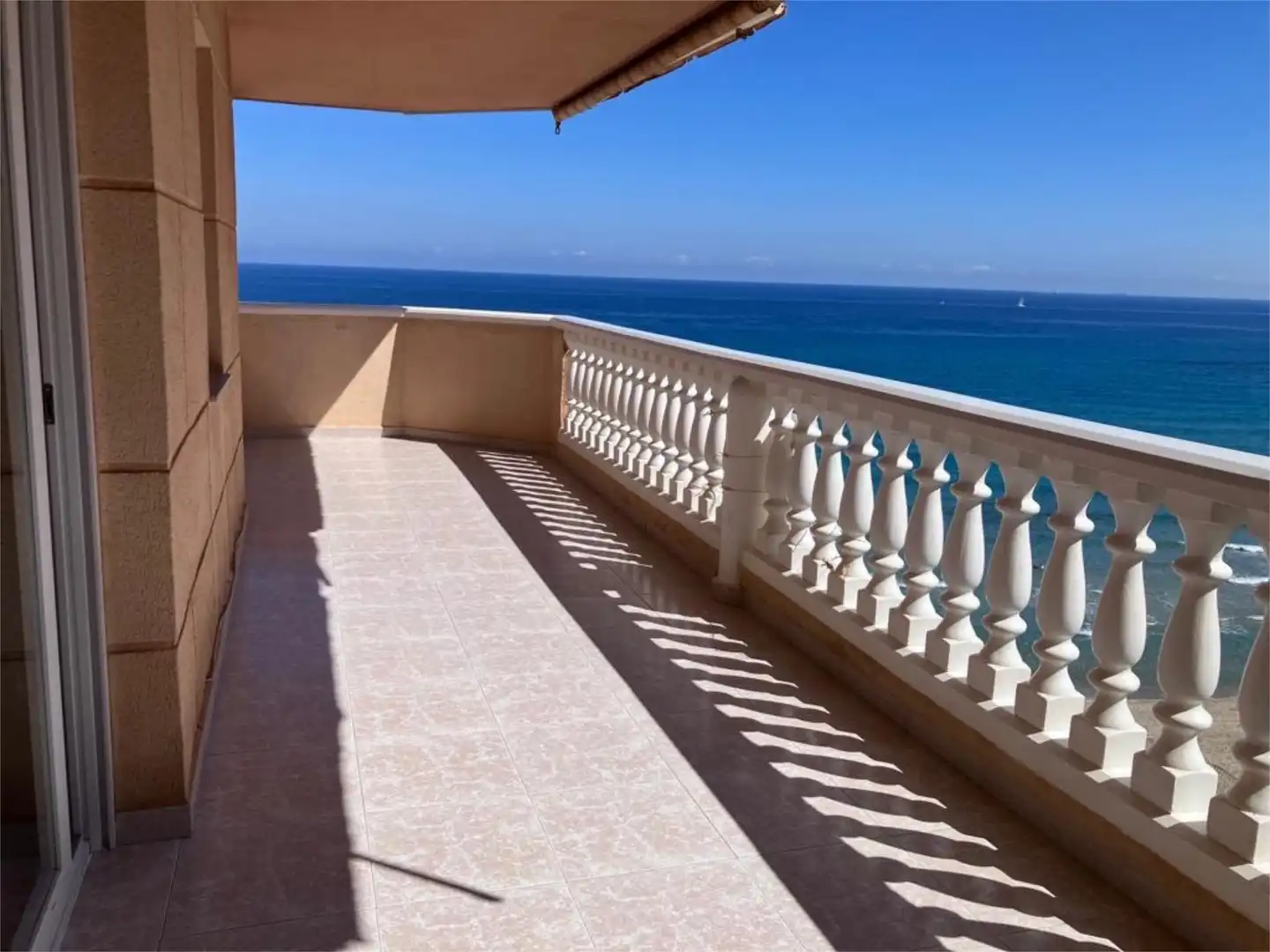 Flat for sale in Desconocido, 22, Playa de las Gaviotas - El Pedrucho Terrace of Flat for sale in La Manga del Mar Menor with Terrace and Swimming Pool