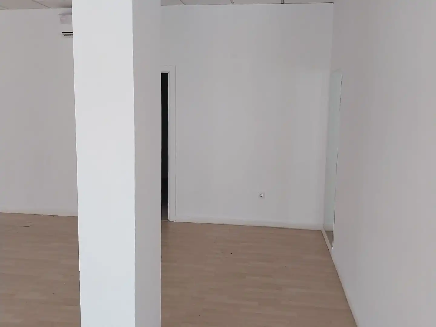Commercial properties for rent in Rúa da Calzada, 2, Cee Commercial properties for rent in Cee with Parquet flooring