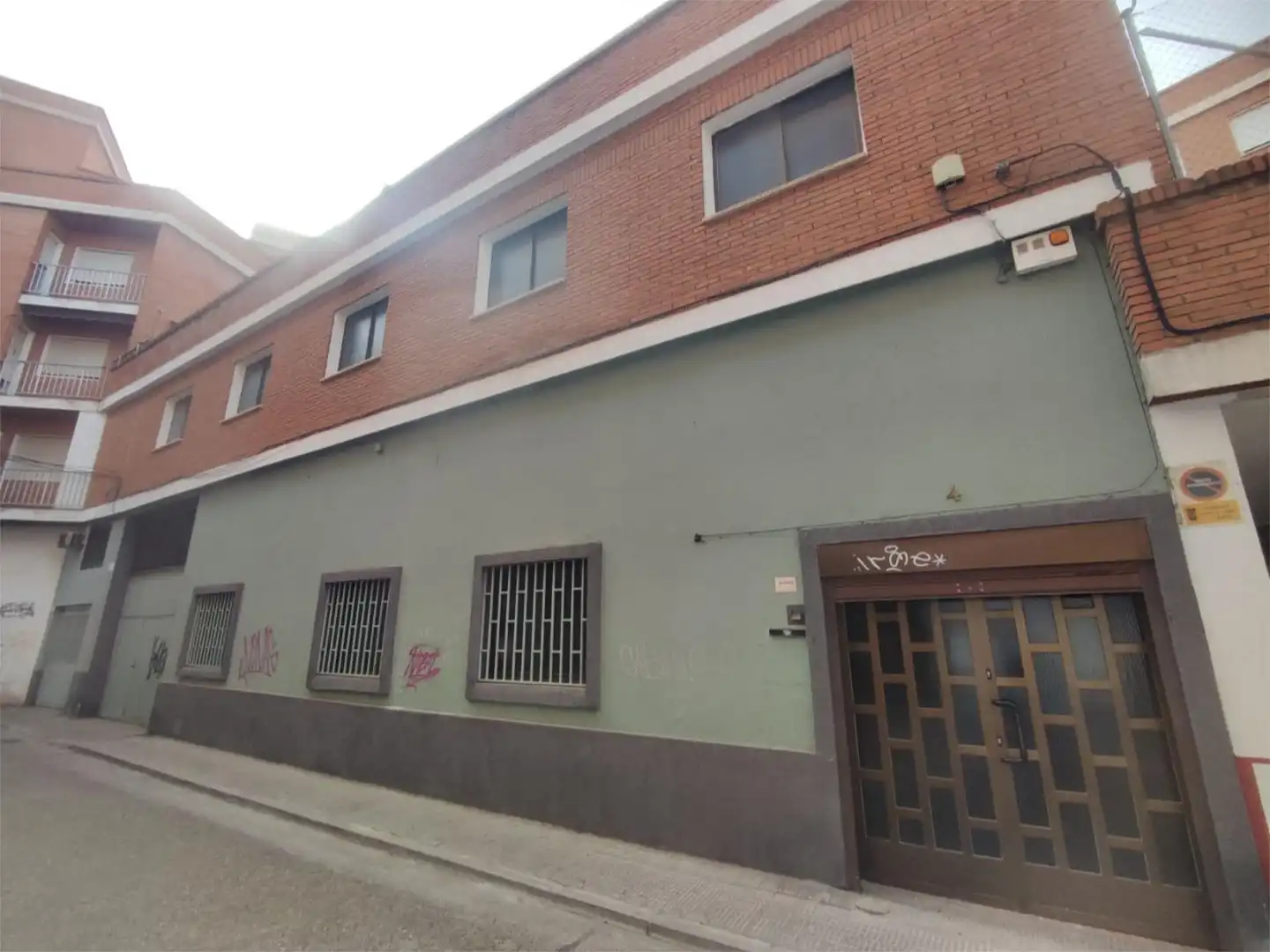 Außenansicht von Büro zum Verkauf in Talavera de la Reina