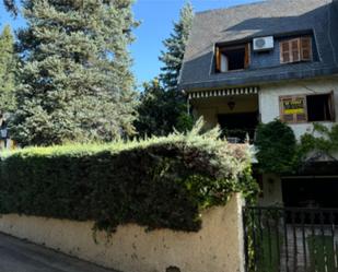 Jardí de Casa o xalet en venda en El Escorial amb Terrassa i Piscina