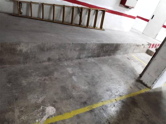 Garaje en Venta en Carrer de Vèlia, 83 en Porta