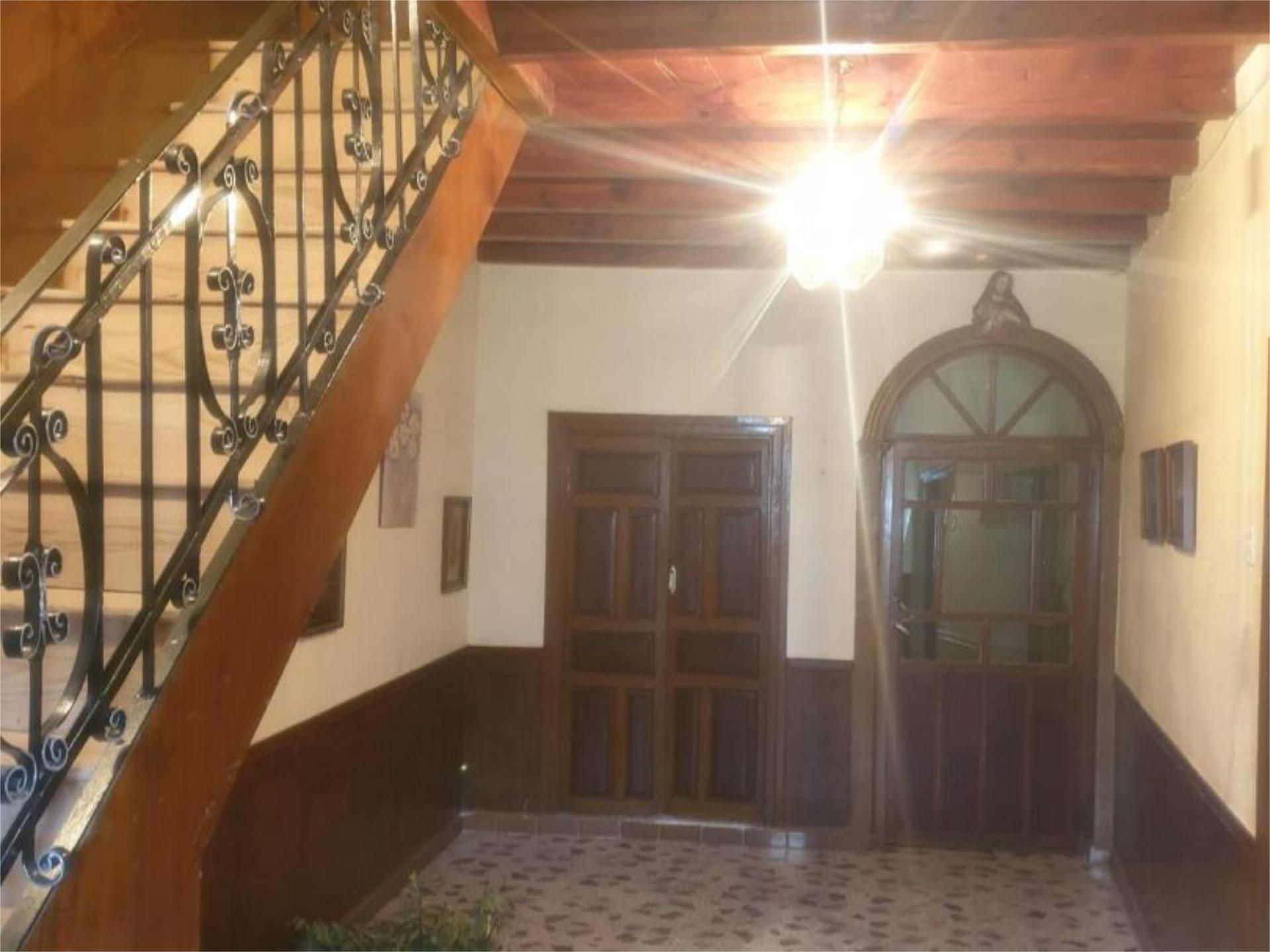 Single-family semi-detached for sale in Macotera