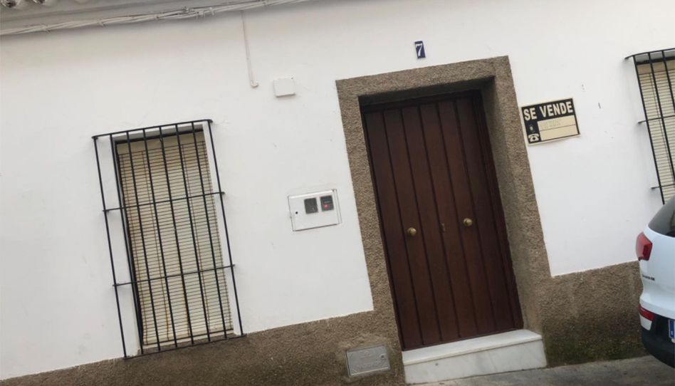 Finca rústica en venta en Calle Meléndez Valdés, 7, Hornachos, Badajoz - imagen 1 Foto 1 de Finca rústica en venta en Calle Meléndez Valdés, 7, Hornachos, Badajoz
