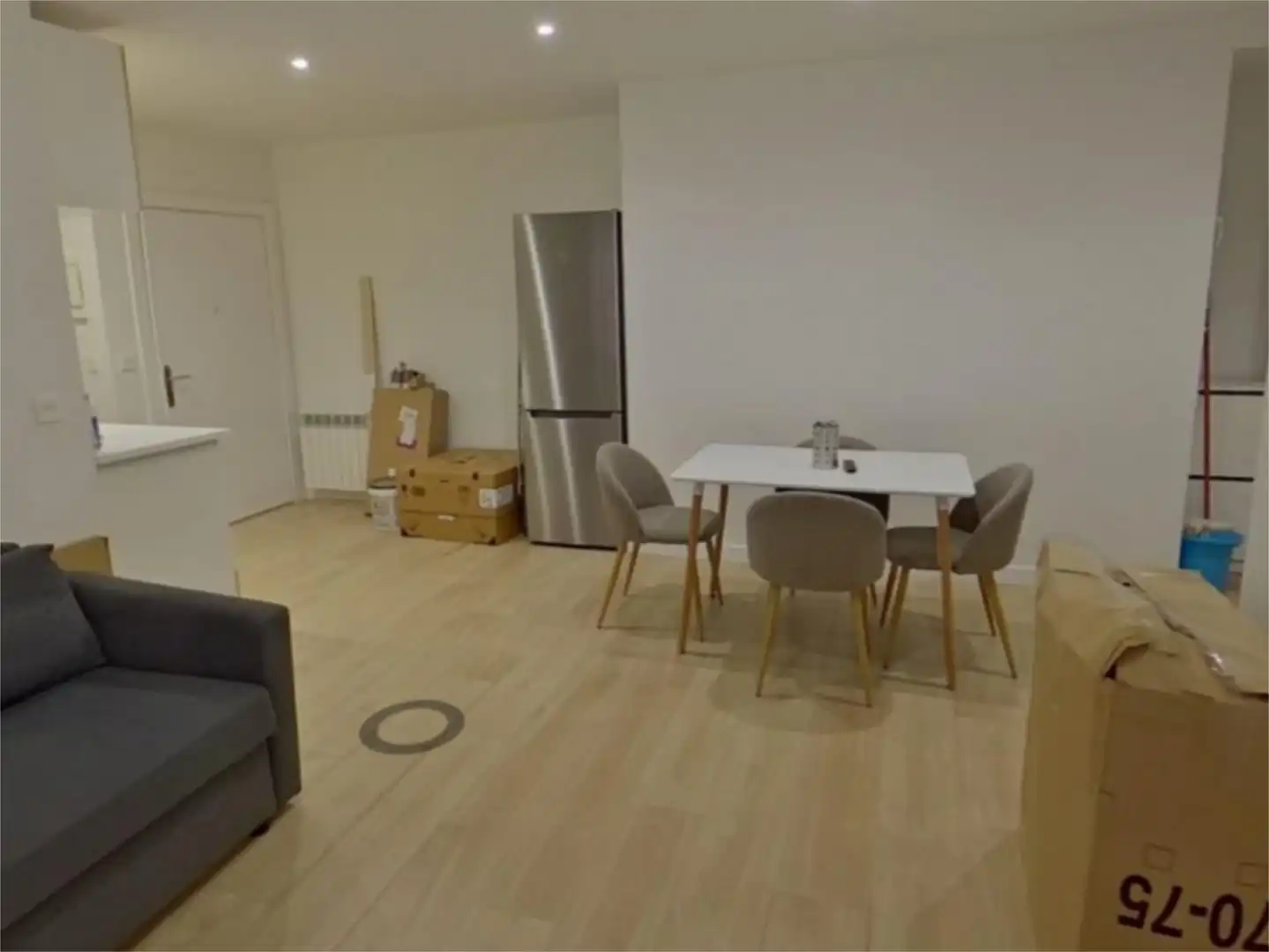Piso en venta en Calle de Rodrigo Díaz de Vivar, 3, Ruiseñores Piso en venta en Calle de Rodrigo Díaz de Vivar, 3, Ruiseñores