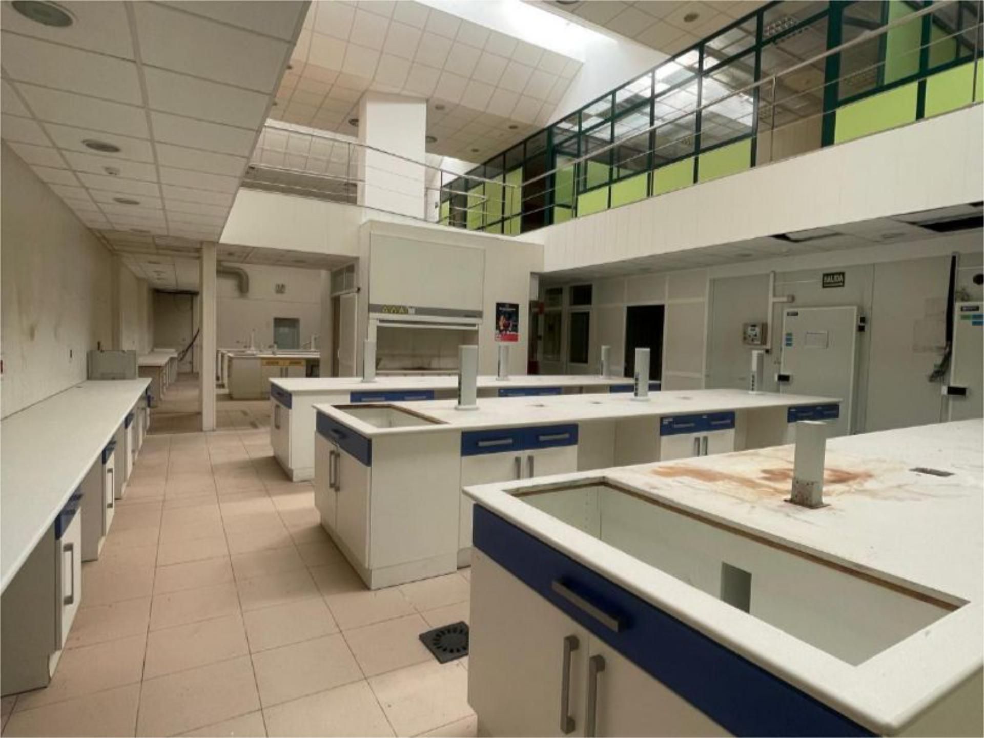 Kitchen of Industrial buildings to rent in Burgos Capital  with Air Conditioner and Heating
