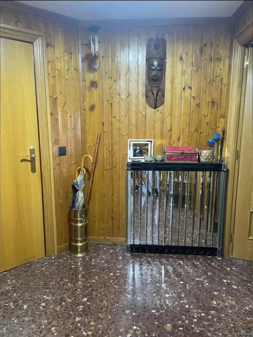 Habitació a Calle del Consejo de Ciento, 21, La Paz Pis per a compartir en Zaragoza amb Calefacció, Moblat i Forn