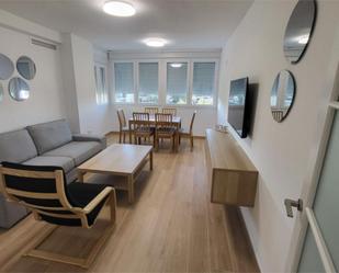 Living room of Flat to rent in  Sevilla Capital  with Air Conditioner and Balcony