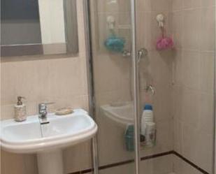 Bathroom of Flat for sale in San Juan de Aznalfarache  with Terrace