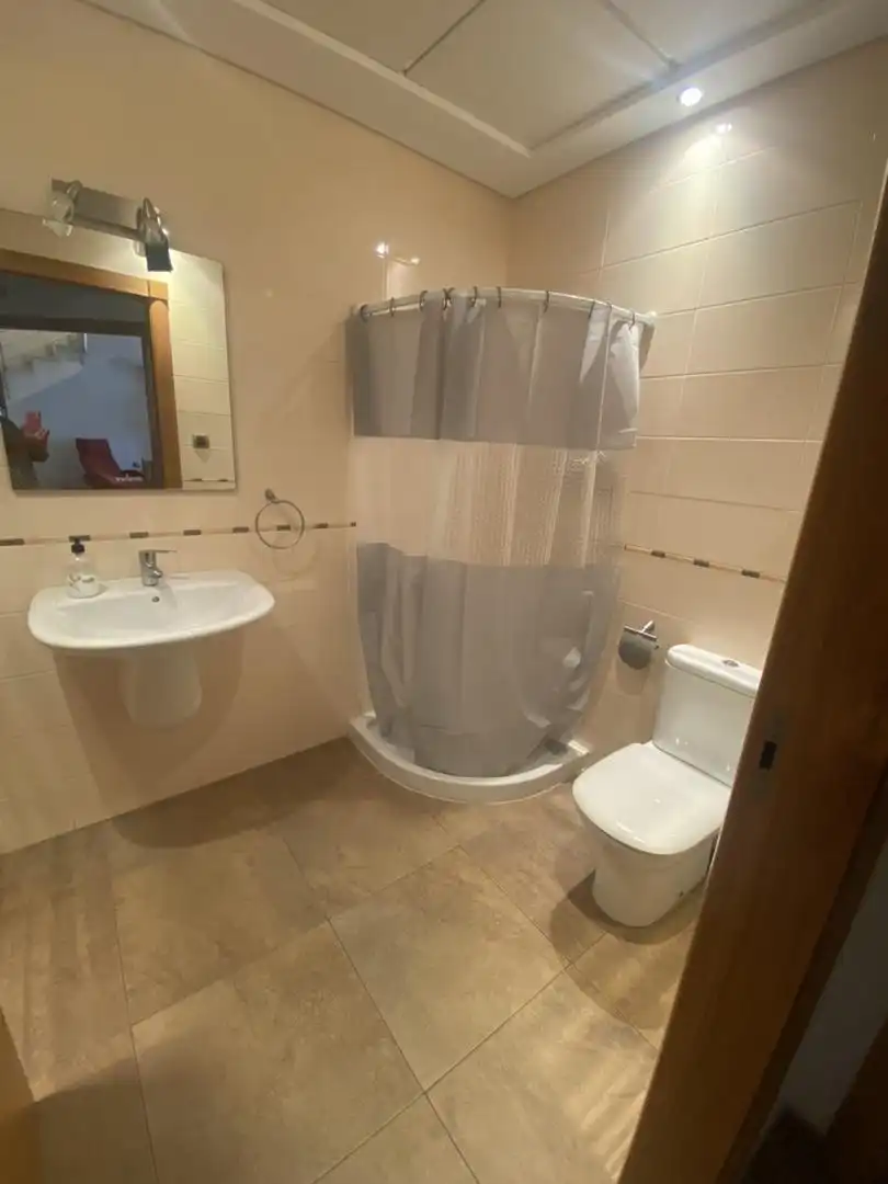 Room in Calle San Pascual, 53, Albatera Bathroom of Flat for share in Albatera with Air Conditioner, Furnished and Oven