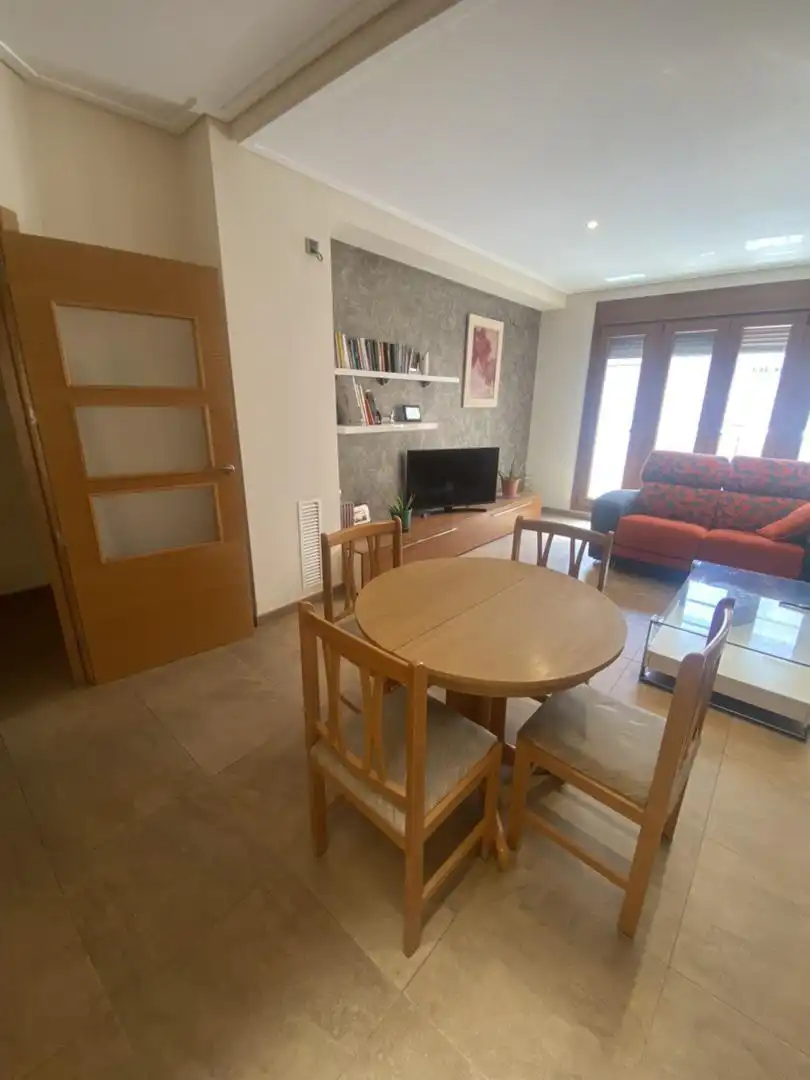 Room in Calle San Pascual, 53, Albatera Dining room of Flat for share in Albatera with Air Conditioner, Furnished and Oven