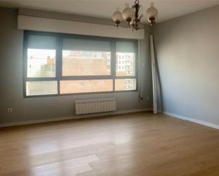 Flat to rent in Calle Luciano Castañón, 8, Gijón