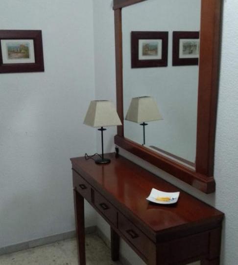 Photo 1 of Flat to rent in Calle Arenys de Munt, 1, San Luis, Almería