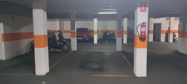 Garaje en Venta en Carrer Periodista Jose Andreu, 28 en El Travaló - Martínez Valero