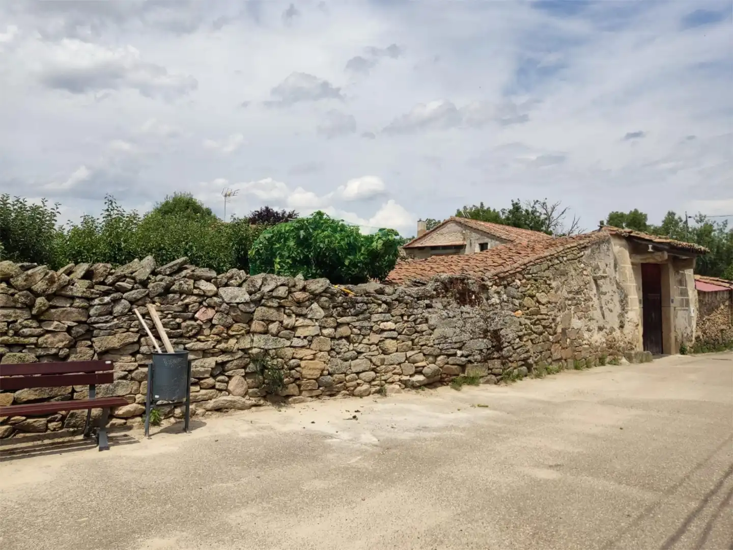 Casa o xalet en venda en Pereruela amb Jardí privat